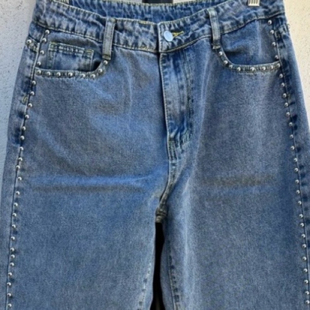 Classic Women’s Blue Denim Wide Leg Pant with Side and Pocket Silver Stud Detail